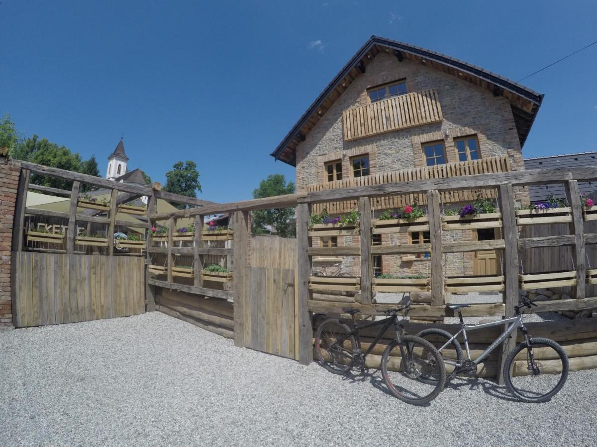 Liptov Lodge Liptovský Mikuláš المظهر الخارجي الصورة