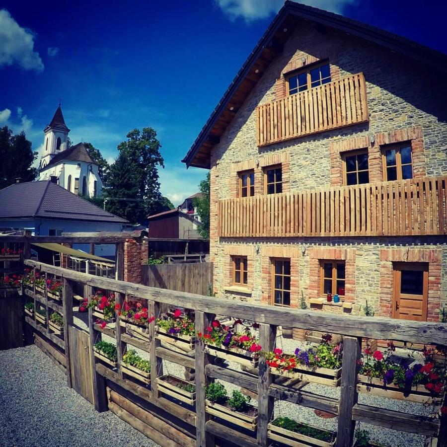 Liptov Lodge Liptovský Mikuláš المظهر الخارجي الصورة