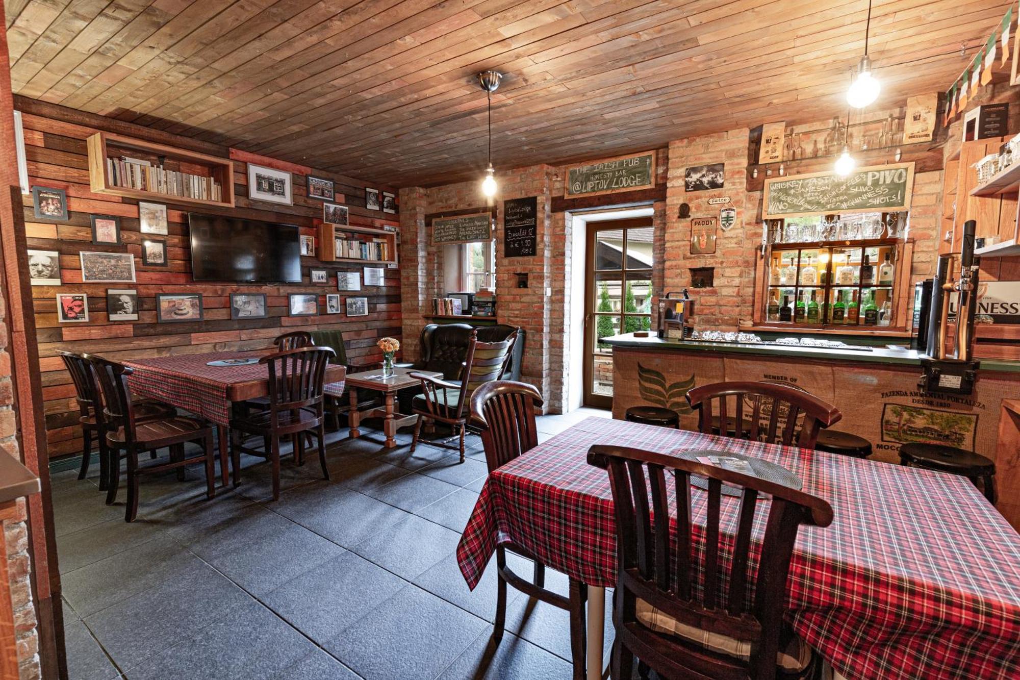 Liptov Lodge Liptovský Mikuláš المظهر الخارجي الصورة